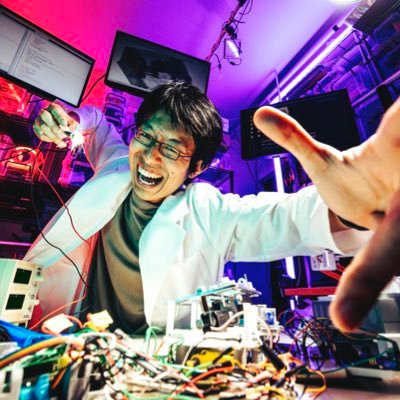 カズヤシバタ氏の公式Xアカウントのアイコン画像。活動名を視覚的に示すプロフィール写真。