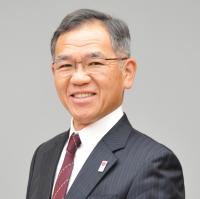 枝広直幹福山市長の公式肖像。市長室ページで公開されている顔写真で、市長の公務活動を象徴するアイキャッチ用画像
