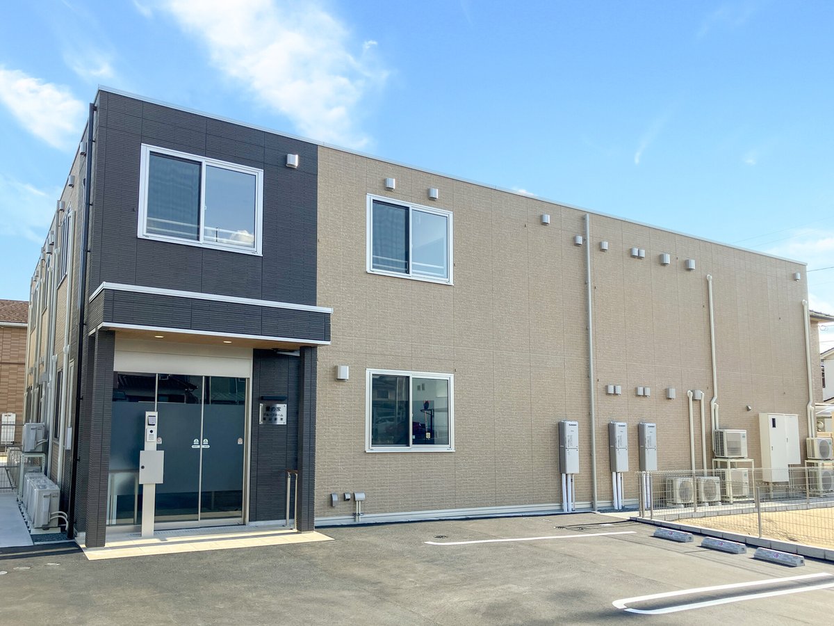 愛の家グループホーム福山駅家の外観イメージ。福山市駅家町の新設施設のプレス配布写真に相当するビジュアル。