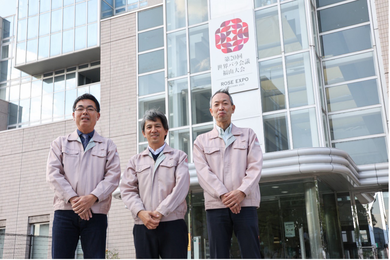 双日テックイノベーションのニュースリリースに掲載された福山市関係者とAsanaロゴを含む告知画像。